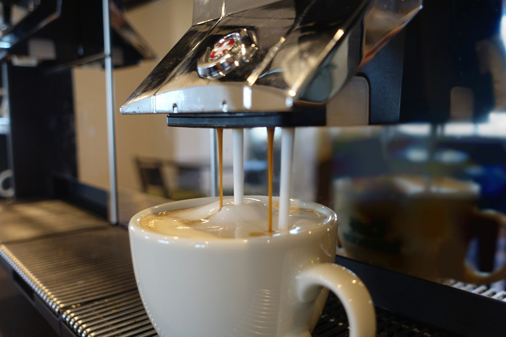 Wie pflege ich meinen Siemens Kaffeevollautomaten?